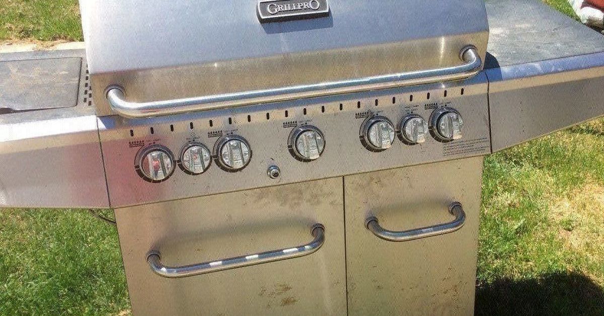 Repurposed Propane Grill