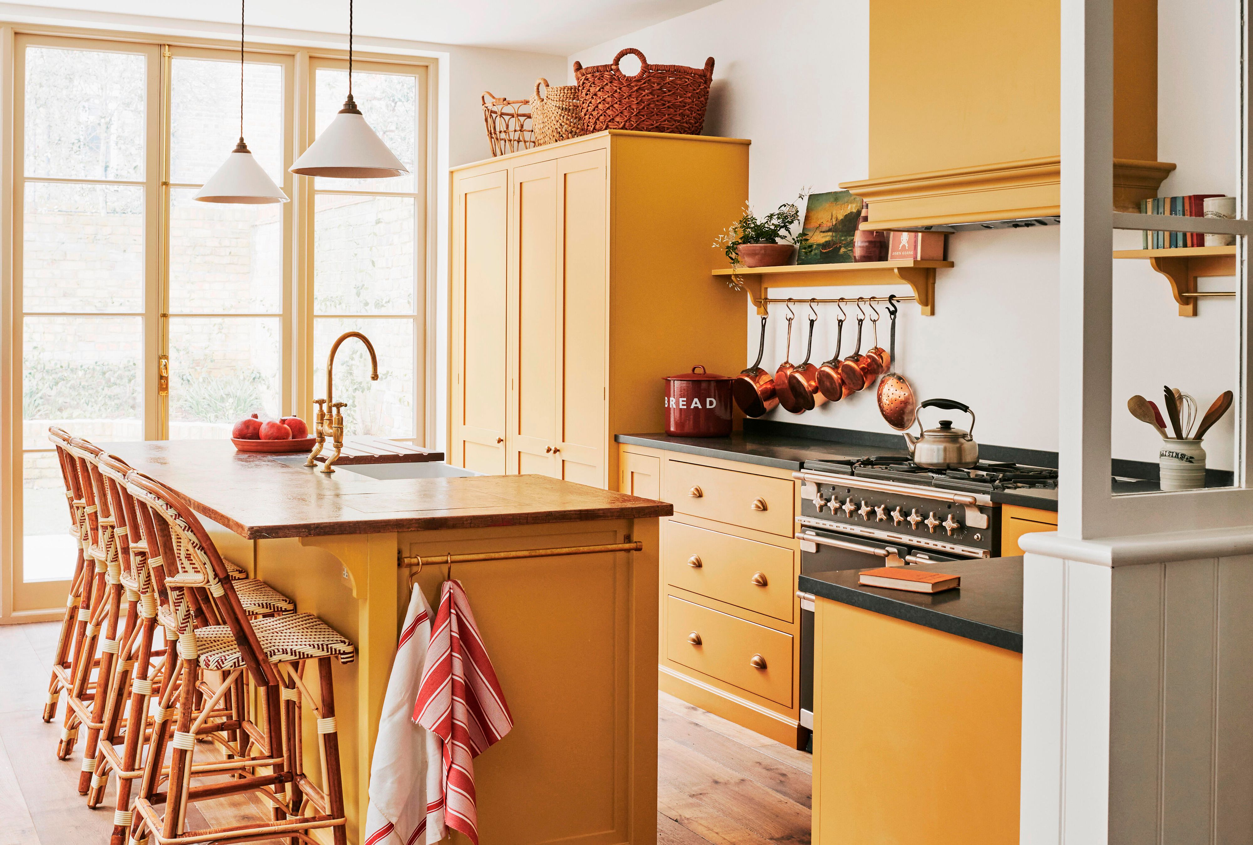 How to Make Your Kitchen Feel Like Your Favorite RestaurantWithout a Remodel