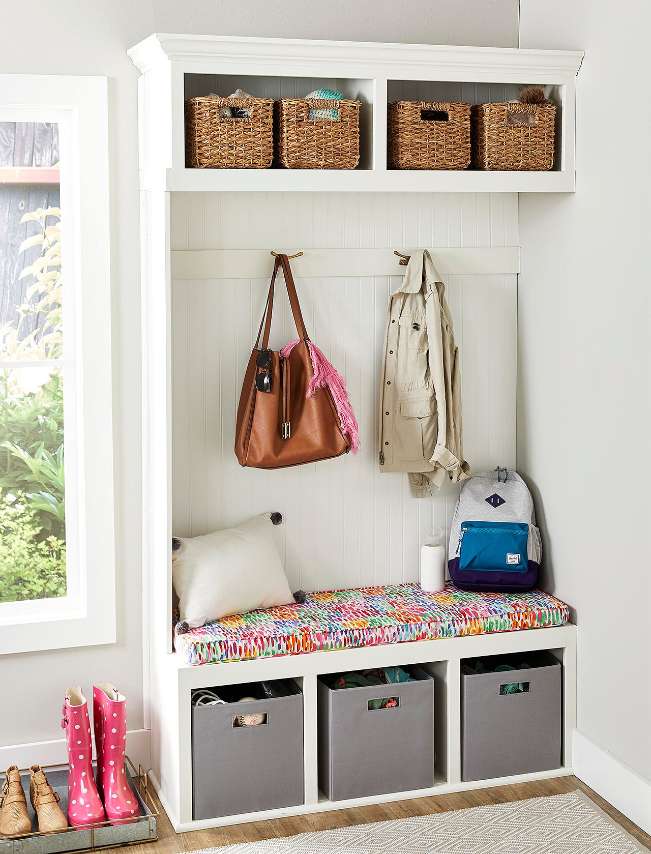 How to Build a Mudroom Bench for the Perfect Landing Zone