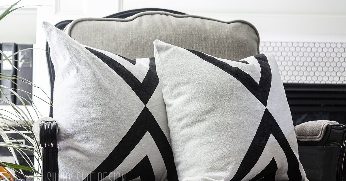 Turn an Old Tablecloth Into a Modern Throw Pillow