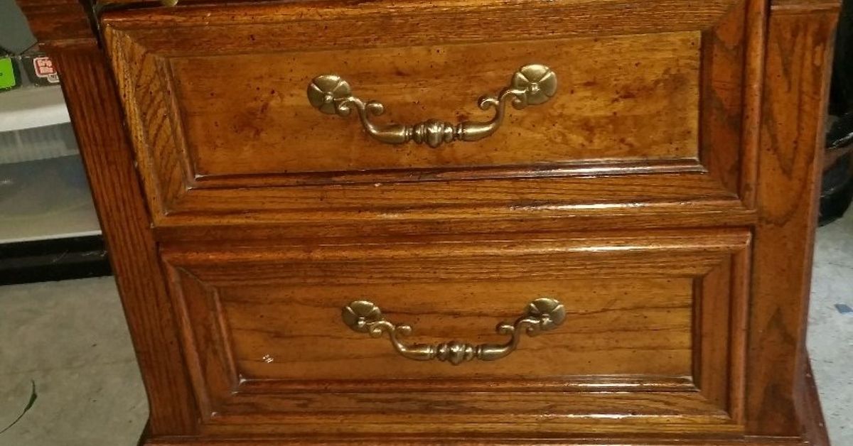 80’s Nightstand Makeover