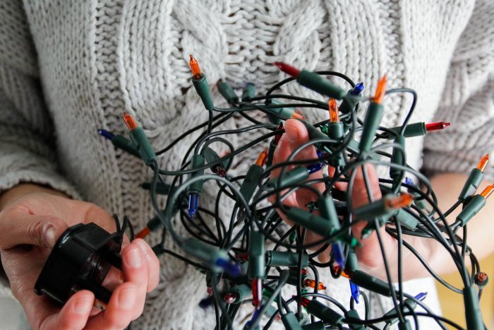 13 Christmas Light Safety Tips To Know About