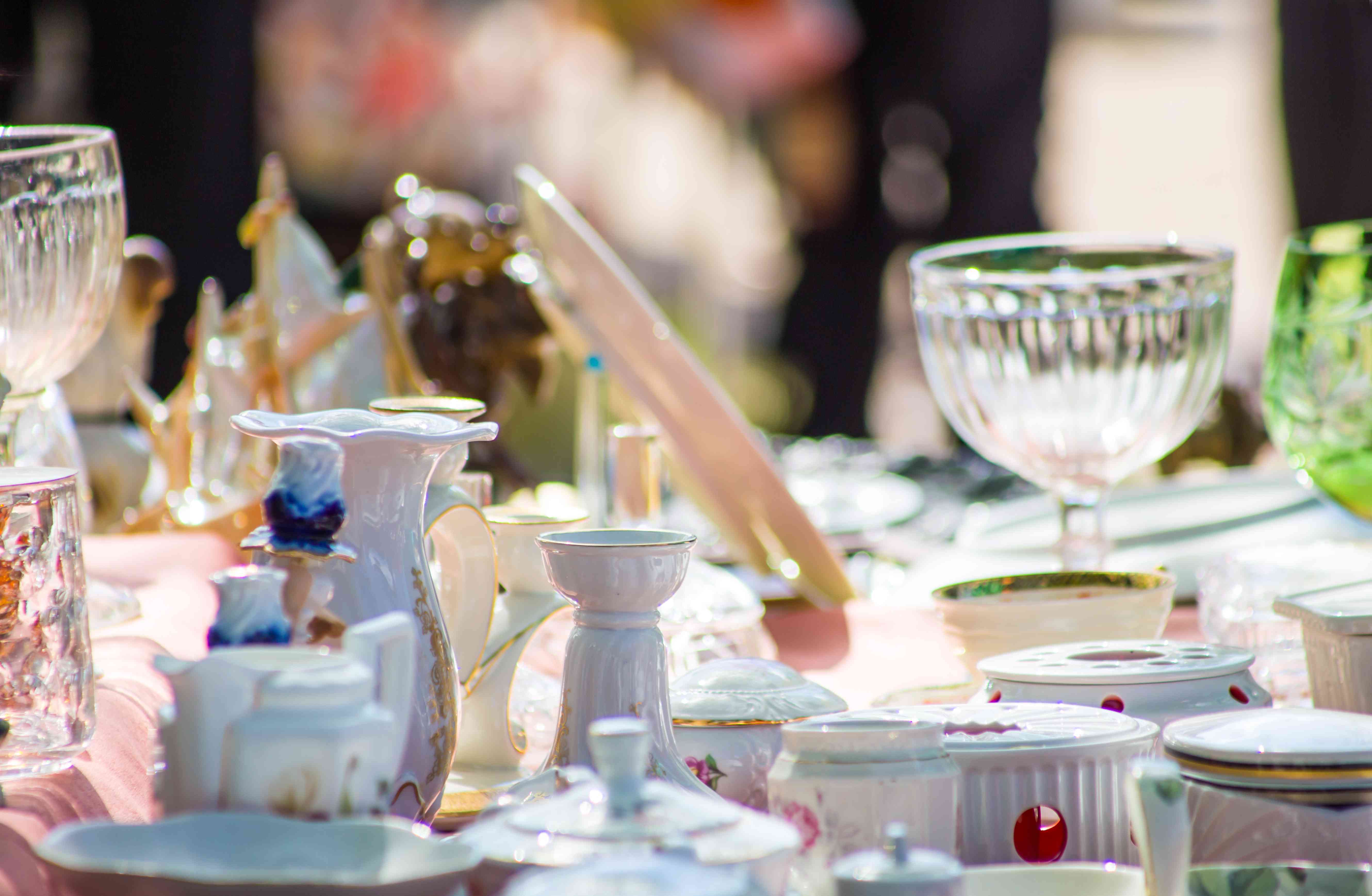 7 Common Items You’re Thrifting That Are Actually Just Clutter, Vintage Pros Say