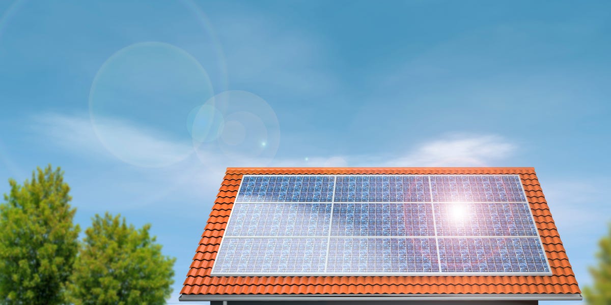 Solar Panels Cost: How Solar Panels Save Energy Costs for Owners