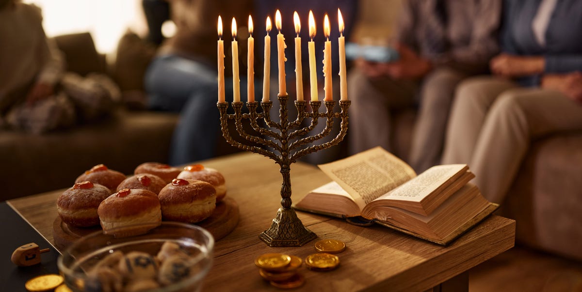 18 Fun Hanukkah Facts: History and How to Celebrate